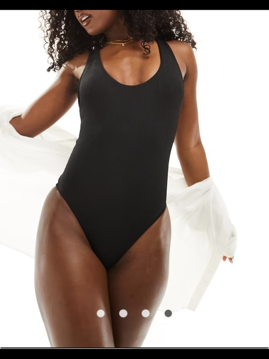 Nike Other - Nike Black One-piece Swimsuit Cross Back Size M